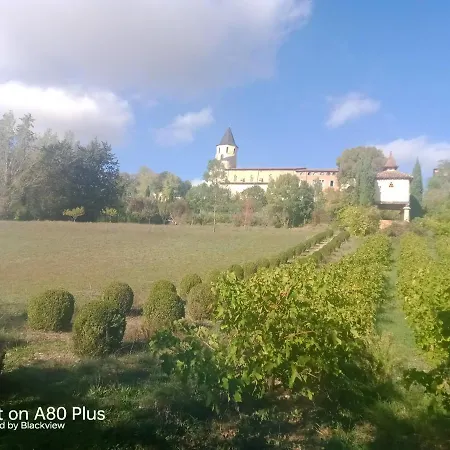 La * Labastide-de-Lévis